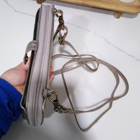 The Sak Metallic Crossbody Bag - Picture 5 of 8